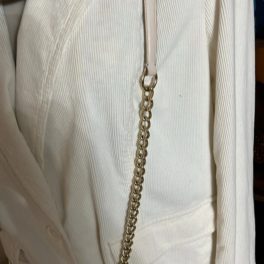 Coach stud Rivet Cream-Gold Leather crossbody purse. In GUC - Picture 13 of 16